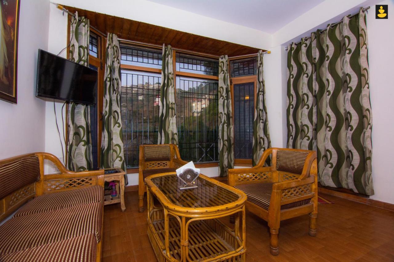 Livingstone 2Bhk Cozy Homestay In Kasauli Hills Bagian luar foto